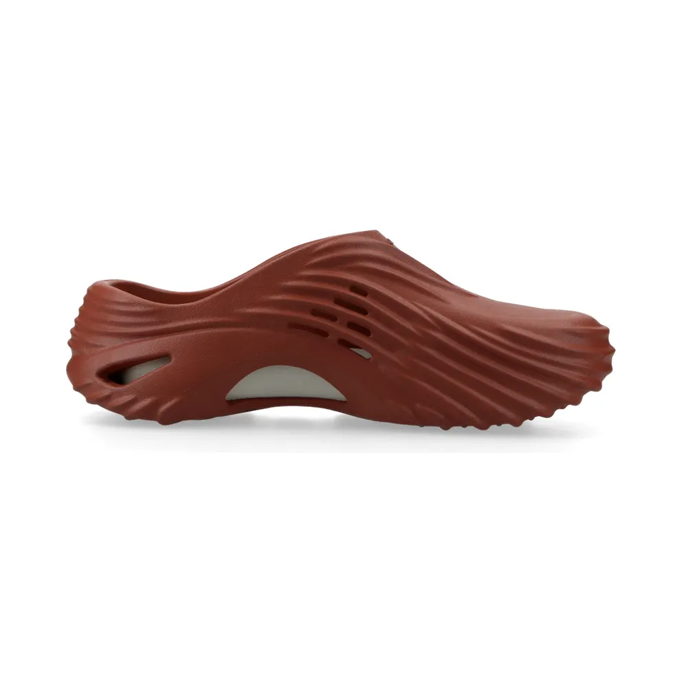 Crocs Echo Wave “Rust” – 210521-862