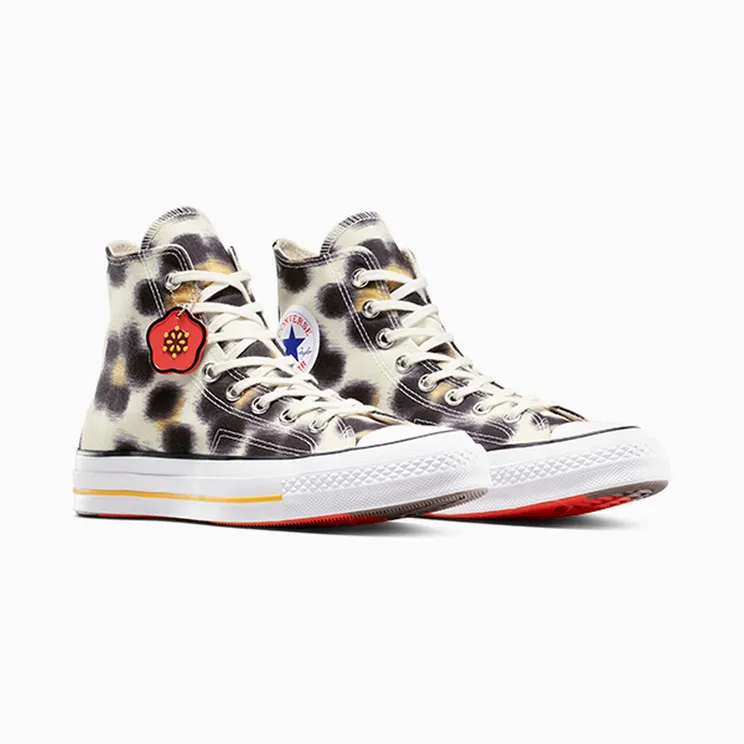 converse-chuck-taylor-all-star A14788C