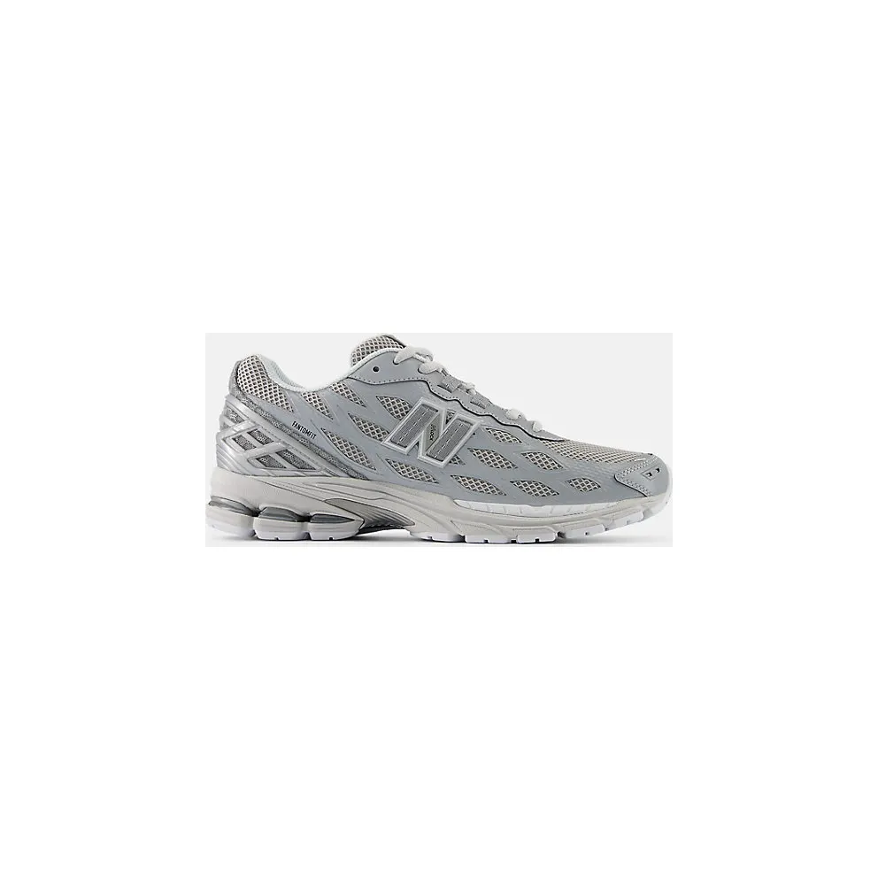 New Balance 1906W “Silver Metallic” (U1906WFE)