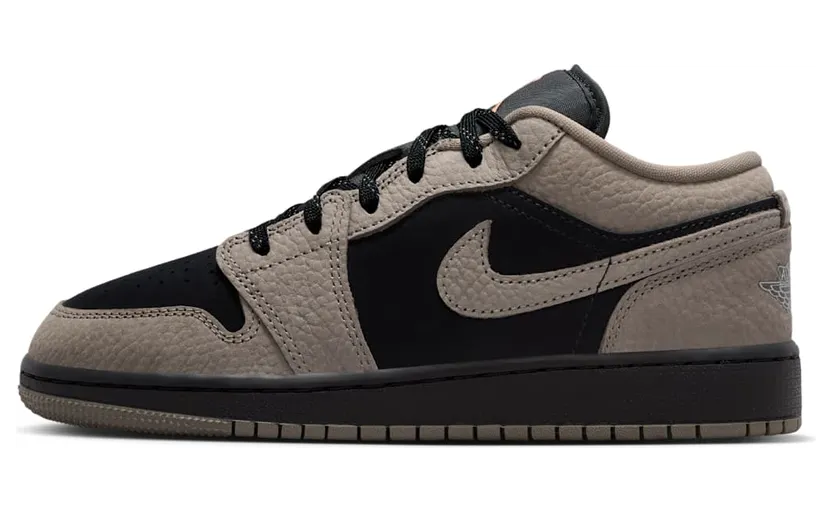 air-jordan-1 IB7111-005