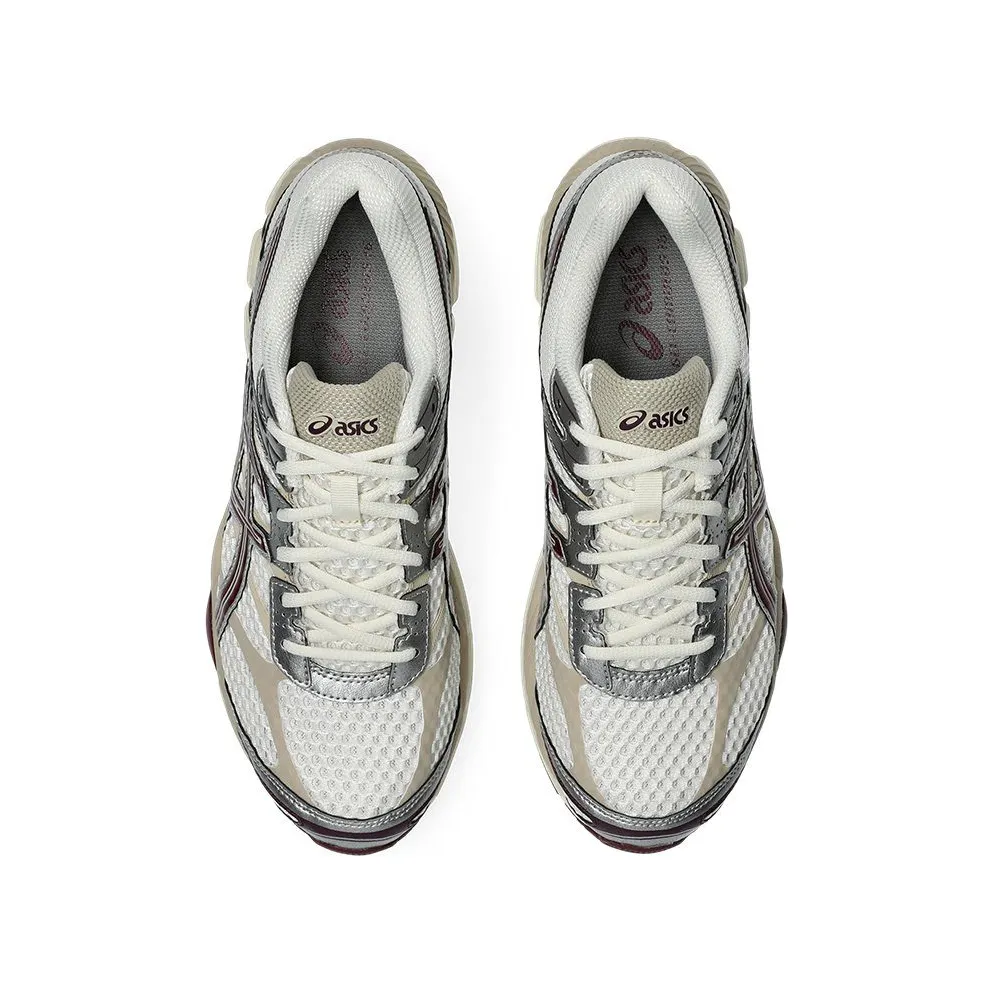 Asics Gel Cumulus 16 “Cream / Beniimo Purple” (1203A733-104)