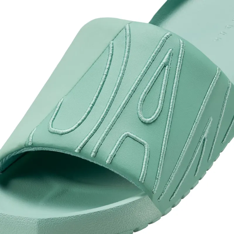 Jordan NOLA Slide Cannon (CZ8027-002)