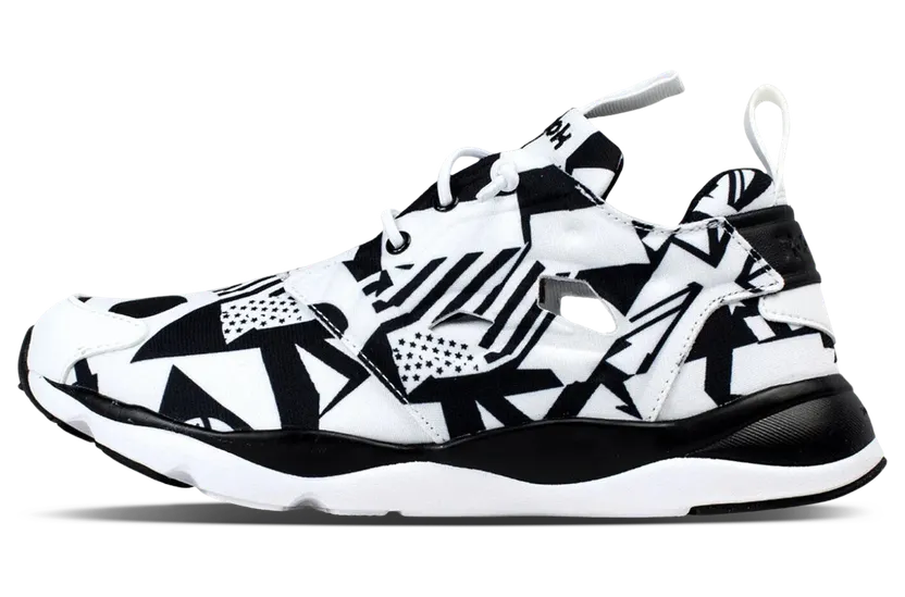 Reebok Furylite Graphic “White / Black” (AQ9859)