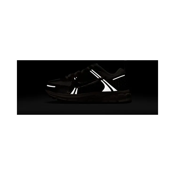nike-vomero IV2595-133