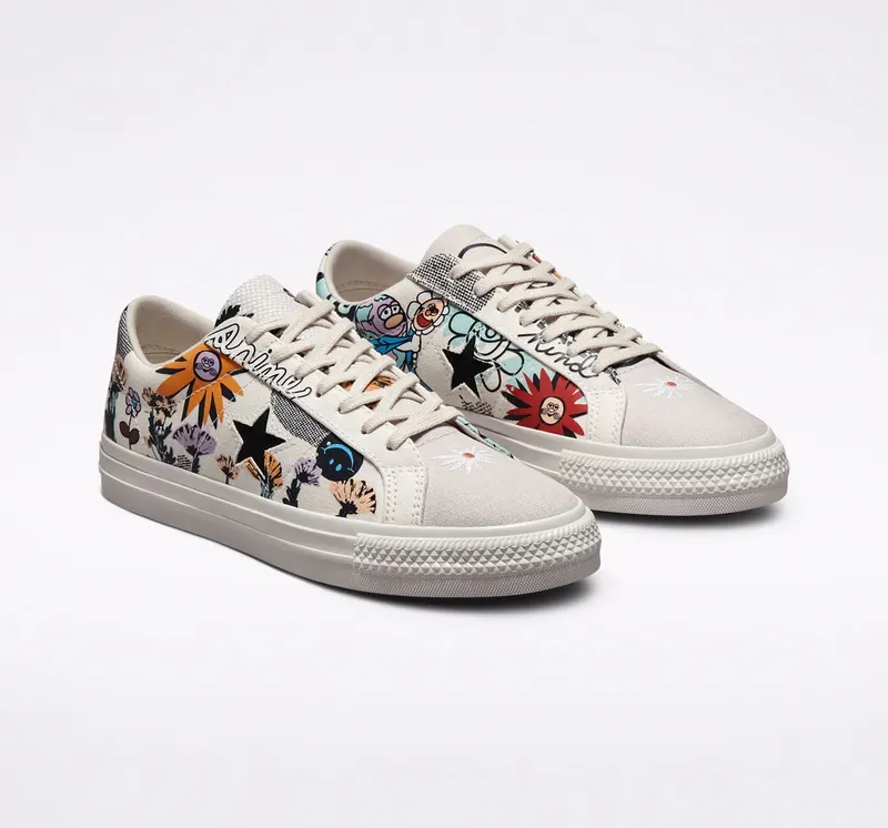 Converse One Star Floral Egret/multi/Black (172933C)