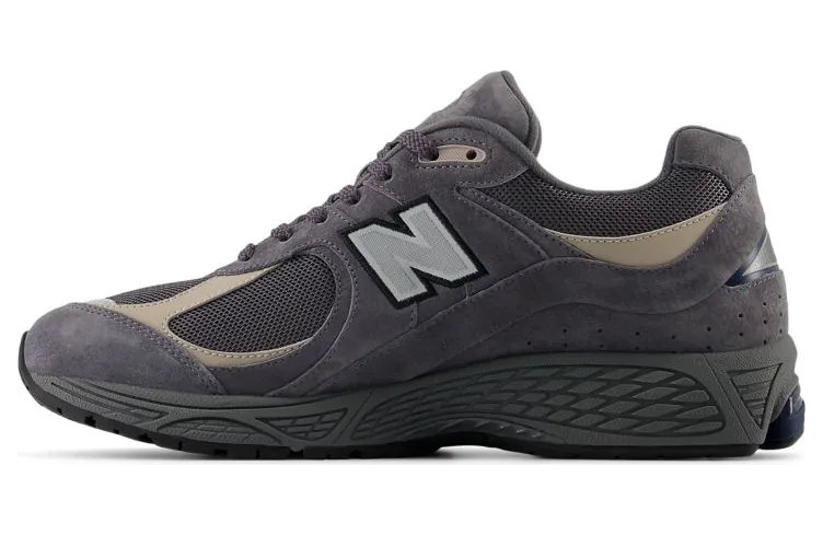 new-balance-2002r M2002RTC