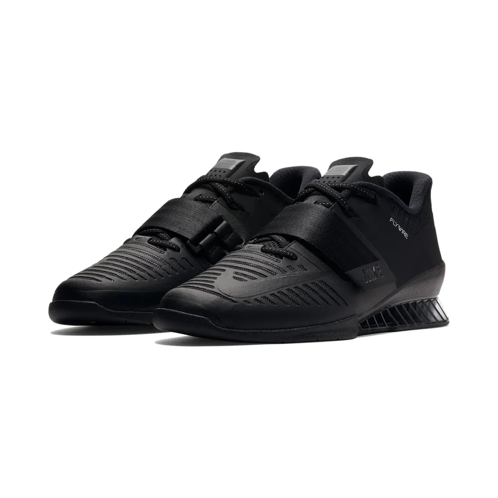 Nike Romaleos 3 Triple Black Black/Black/Black (852933-004)