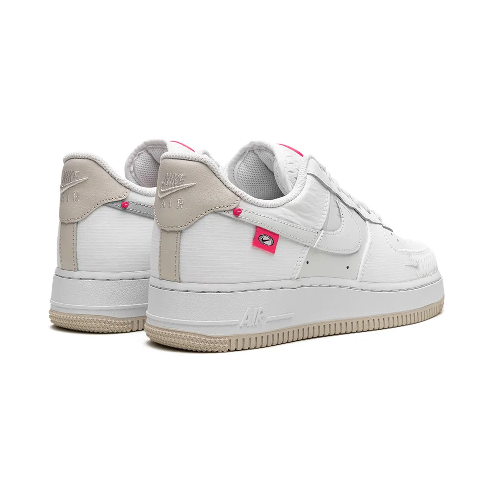Nike AIR FORCE 1 ’07 LX MNS “Pink Bling” (DX6061-111)