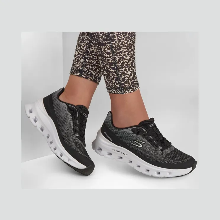 skechers-glide-step 150437_BKW