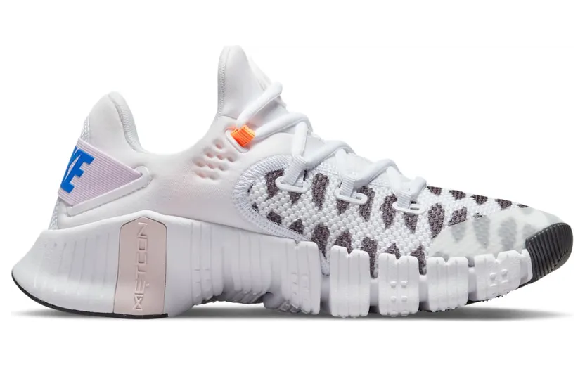 nike-free DJ4310-074