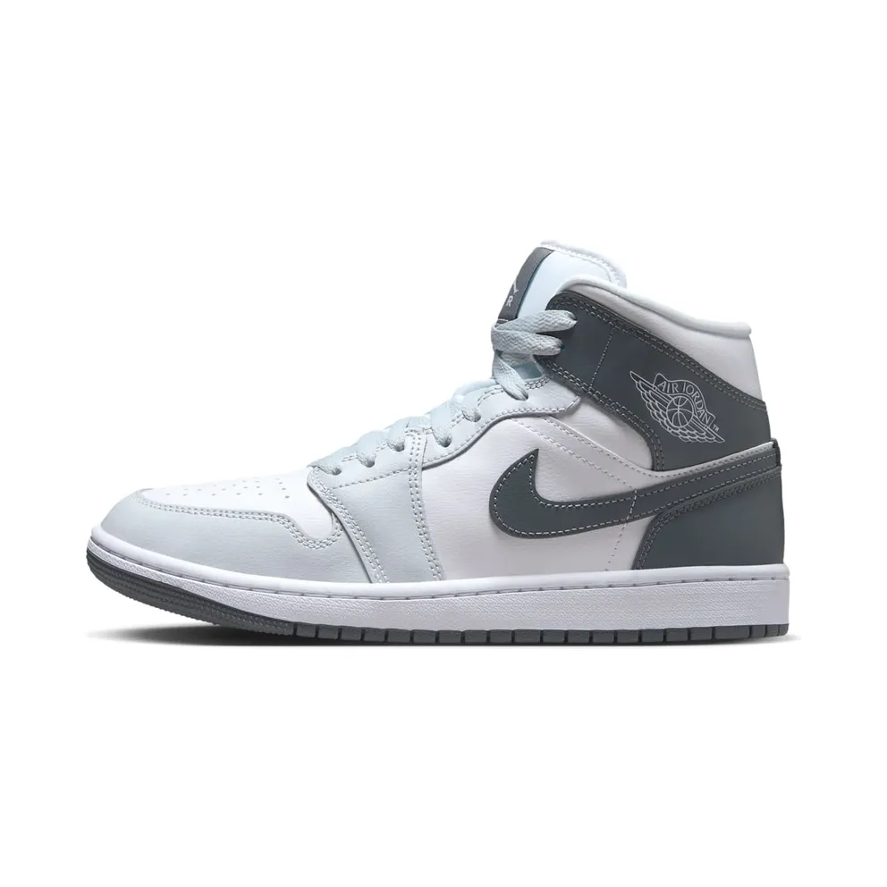 Jordan 1 Mid “White Smoke Grey” (BQ6472-113)