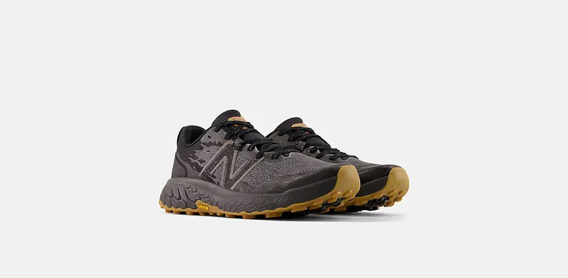 New Balance Fresh Foam X Hierro v7 Black Gum (MTHIERZ7)