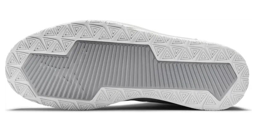 jordan-instigator 705076-004
