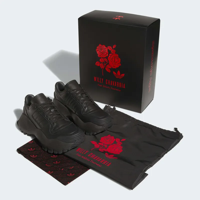 Adidas Chavarria Forum Sneaker Core Black / Core Black / Carbon (HQ4880)