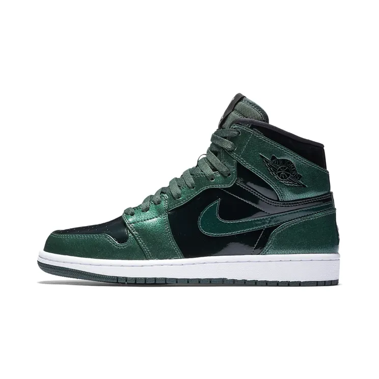 Air Jordan 1 Retro High “Grove Green / White / Black” (332550-300)