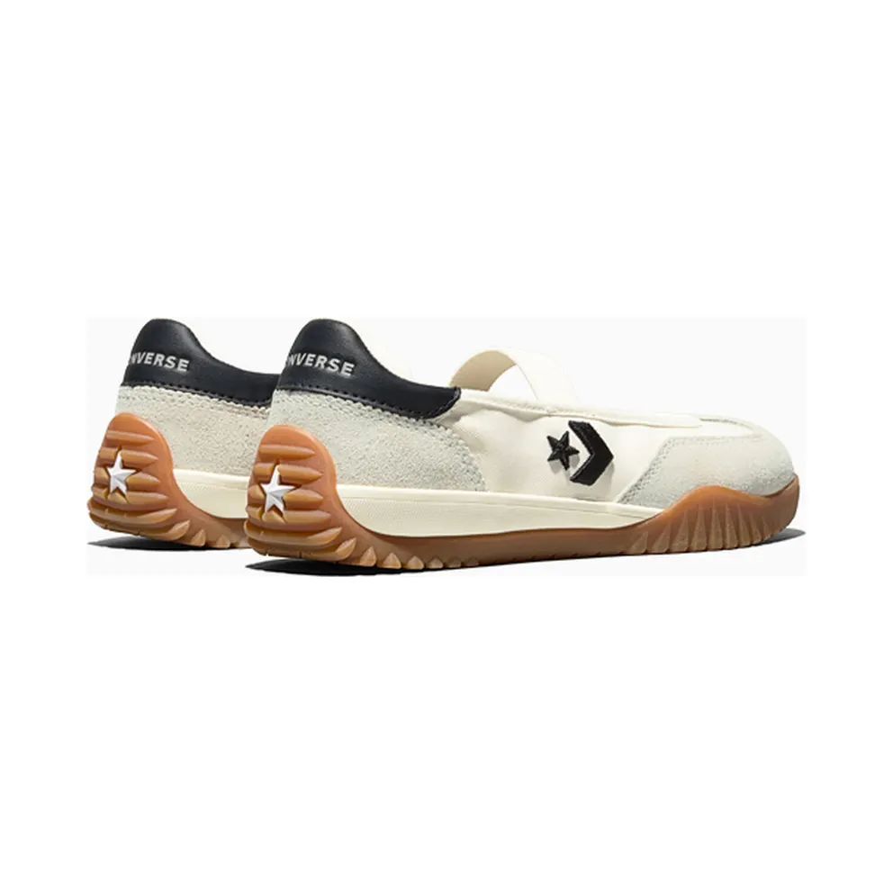 Converse Run Star Ballet Flat Egret / Black / Gum 6