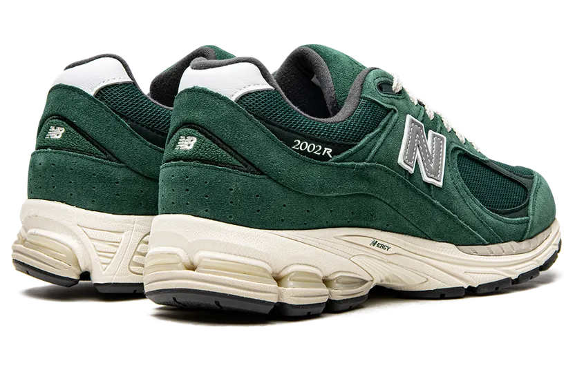 new-balance-2002r M2002RHB