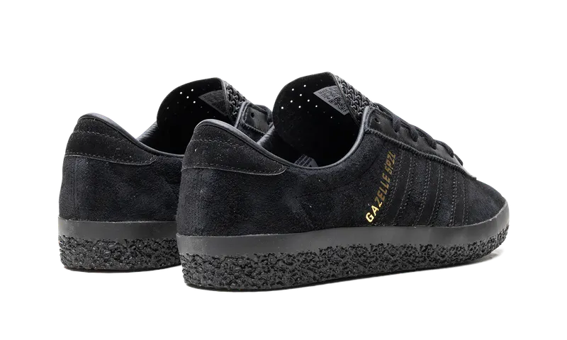 Adidas Gazelle “Triple Black” (IG8939)