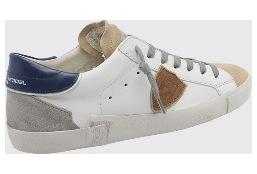 Philippe Model Paris Leather Low-Top Sneakers with Worn Effect and Shield Logo Bianco 4 (PRLUWX57) (2)