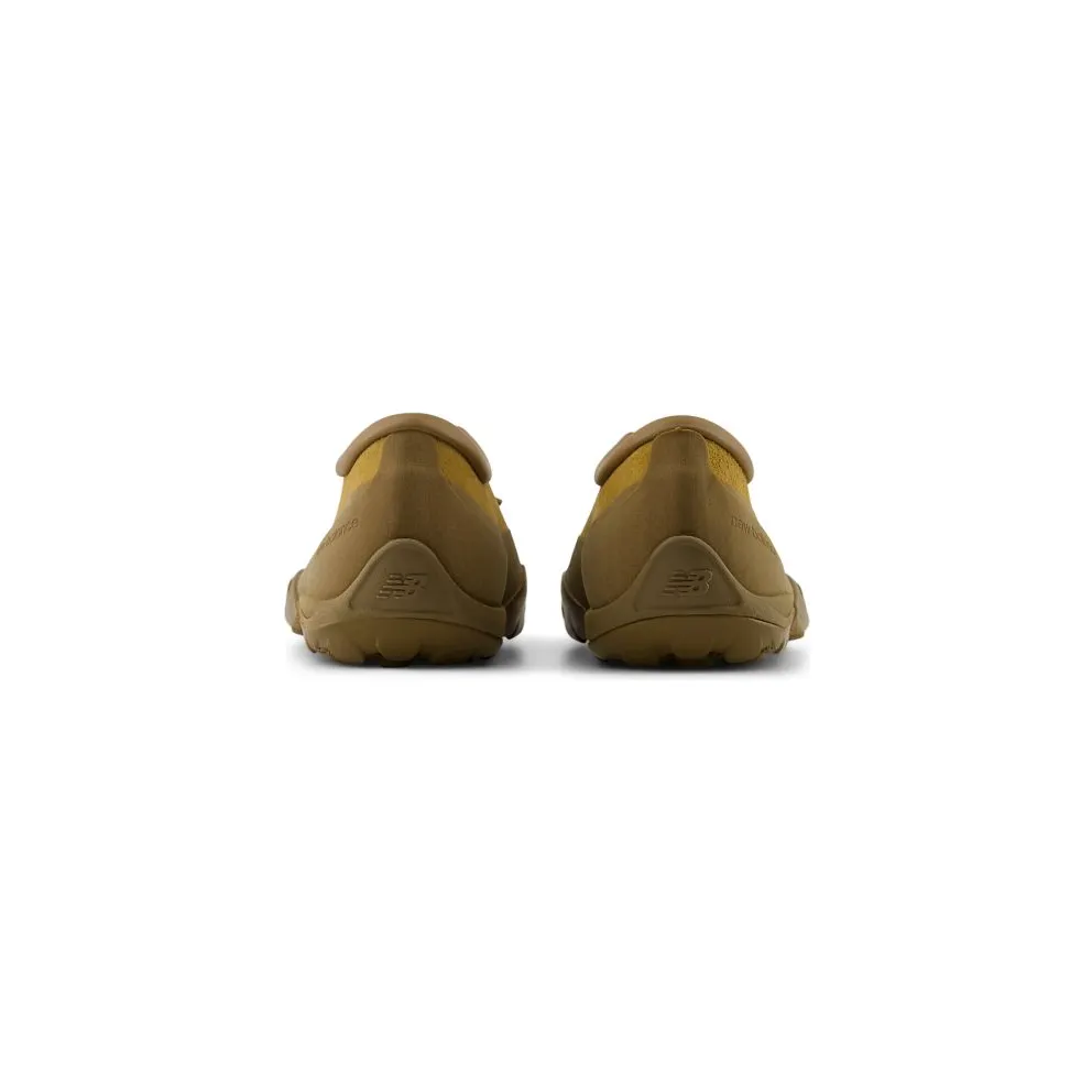 New Balance MT10T “Stucco” (MT10T9CZ)