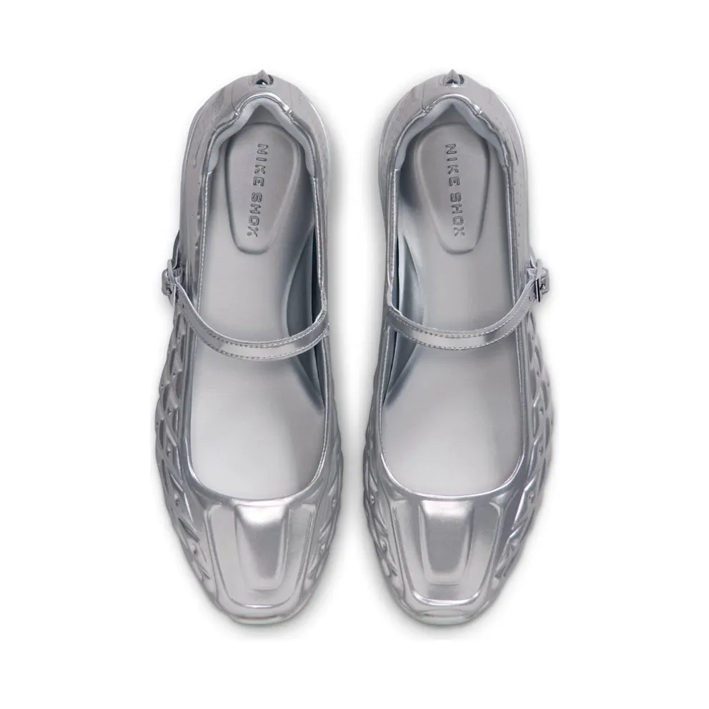 Nike Shox Z Calistra “Metallic Silver/Flat Silver/Metallic Silver” (IR5510-002)