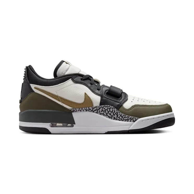 air-jordan-2-low CD7069-120