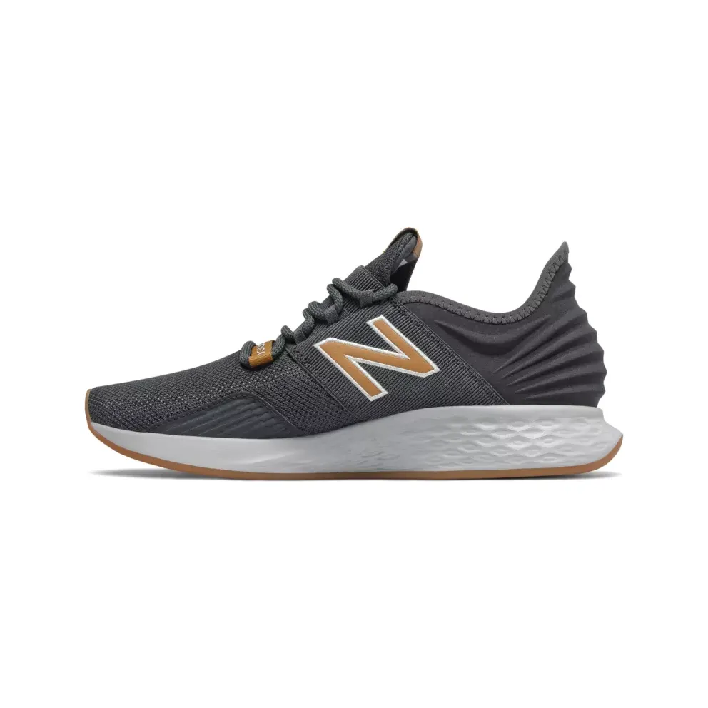 New Balance New Balance Black/Yellow (MROAVBK)