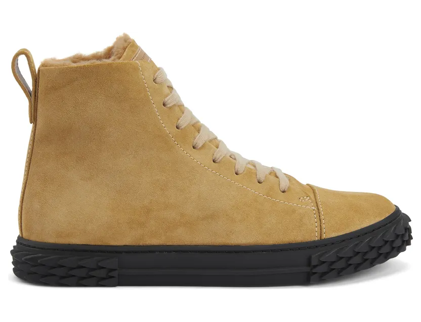 Giuseppe Zanotti Sneakers hautes confectionnées en velours écologique marron avec doublure en fourrure écologique et lacets en coton assortis, dotées d’uneétiquette signature » marron sur la languette. la semelle blabber » en caoutchouc noir en relief offre à ce modèle un (RU20059002)