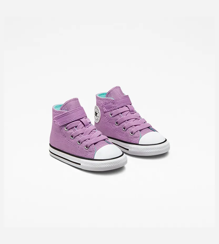 converse-chuck-taylor-all-star A03185C