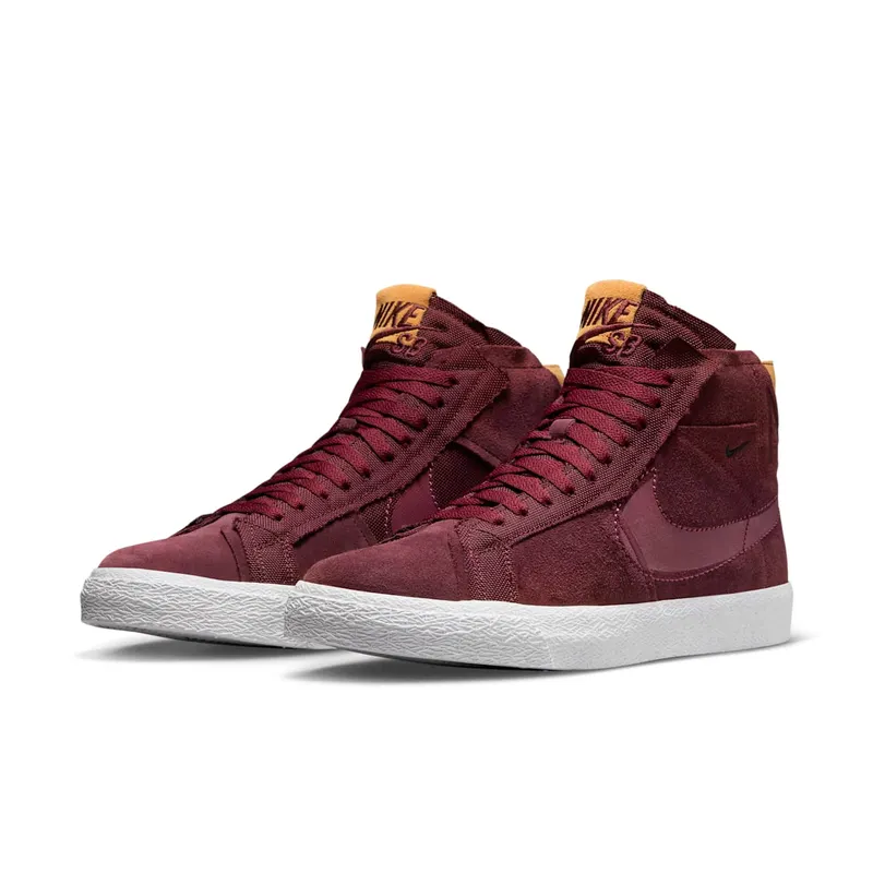 Nike SB Blazer Mid “Night Maroon” (DV7898-600)