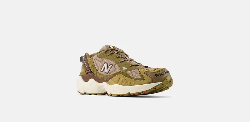 New Balance 703 Aape (ML703BGX)