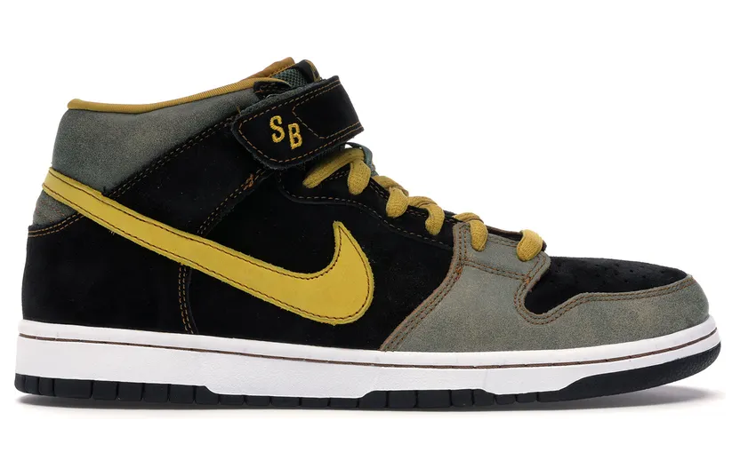 Nike SB Dunk Mid Asbury Casino