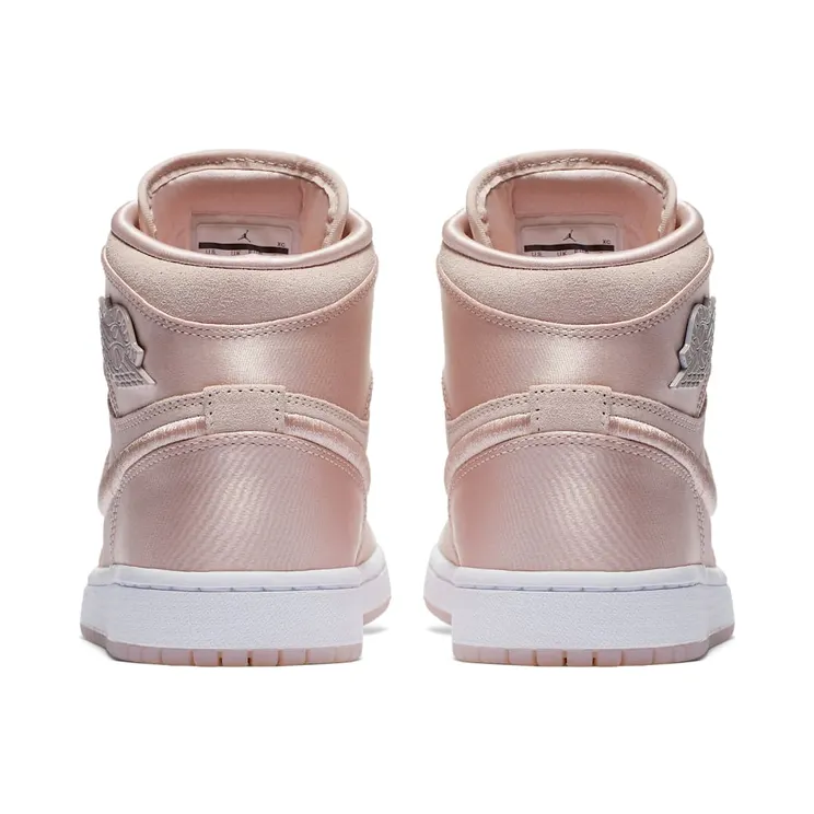 air-jordan-1 AO1847-650