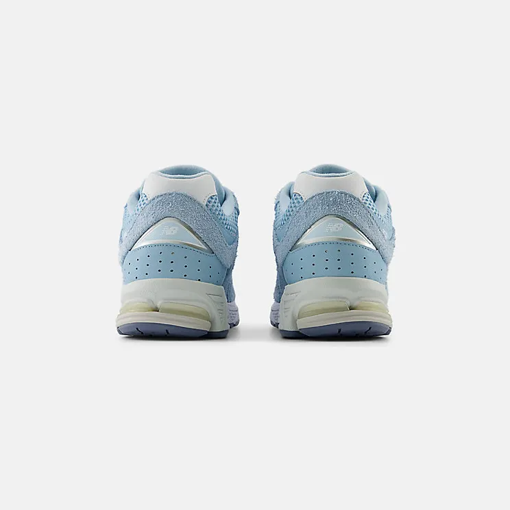 new-balance-2002r M2002RBU