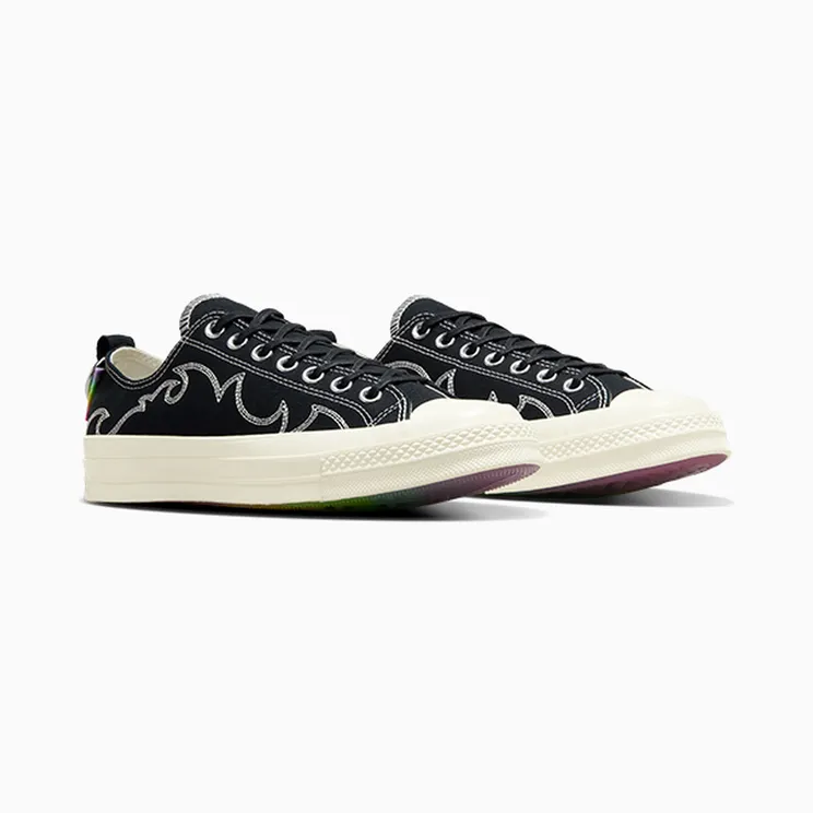 converse-chuck-taylor-all-star A10215C