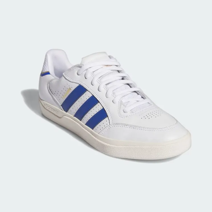 adidas-tyshawn IE3128
