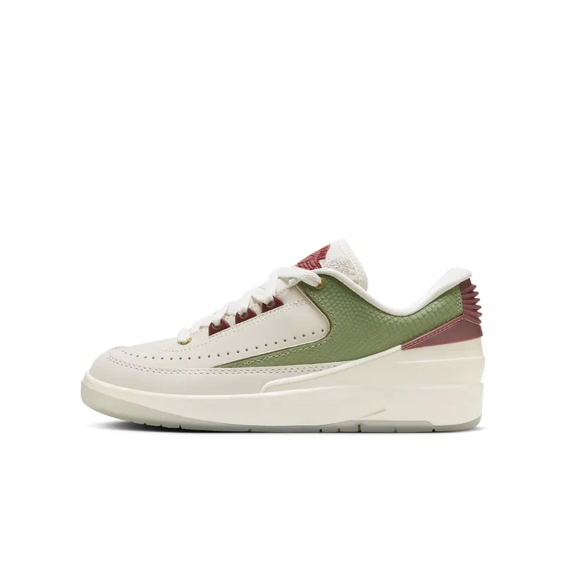 Jordan 2 Retro Low Year of the Dragon (FJ6871-100)