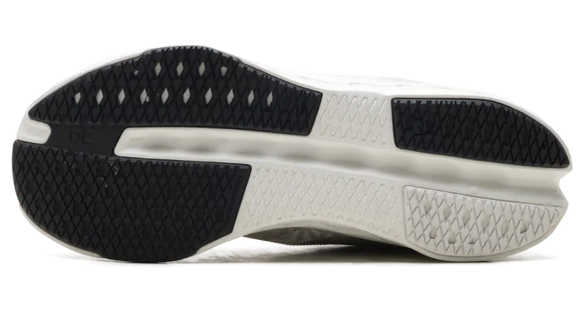 on-cloudsurfer 3WE30053213