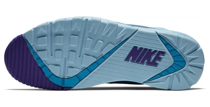 nike-air-trainer 302346-402