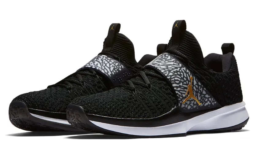 jordan-trainer 921210-021