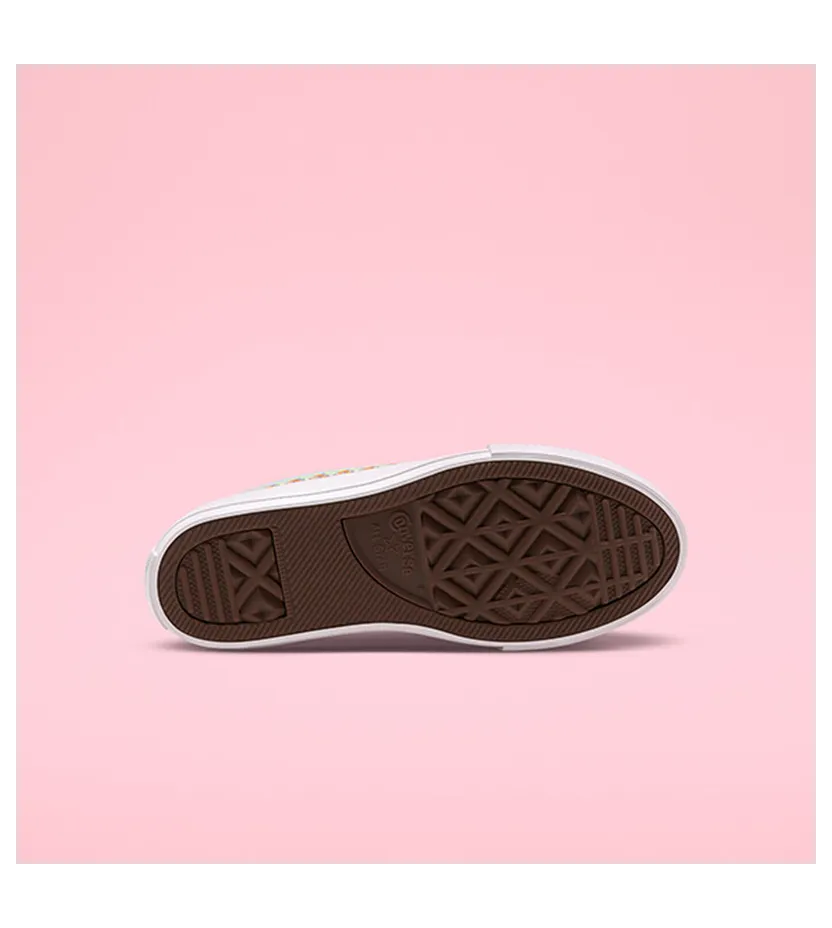converse-chuck-taylor-all-star 667786C