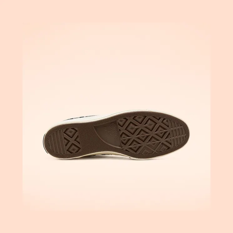converse-chuck-taylor-all-star 166850C