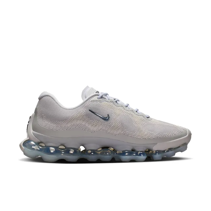 Nike Liquid Max – “Grey Fog / Platinum Tint / Pure Platinum / Dark Smoke Grey” (IQ7634-005)