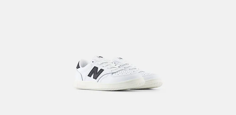 NEW BALANCE T500 Lace “BLACK / NB WHITE” (PST500CA)