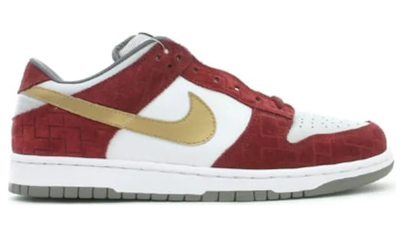 Nike Dunk Low Premium SB QS ‘Shanghai’ 2013 white/metallic gold-redwood (504750-176)