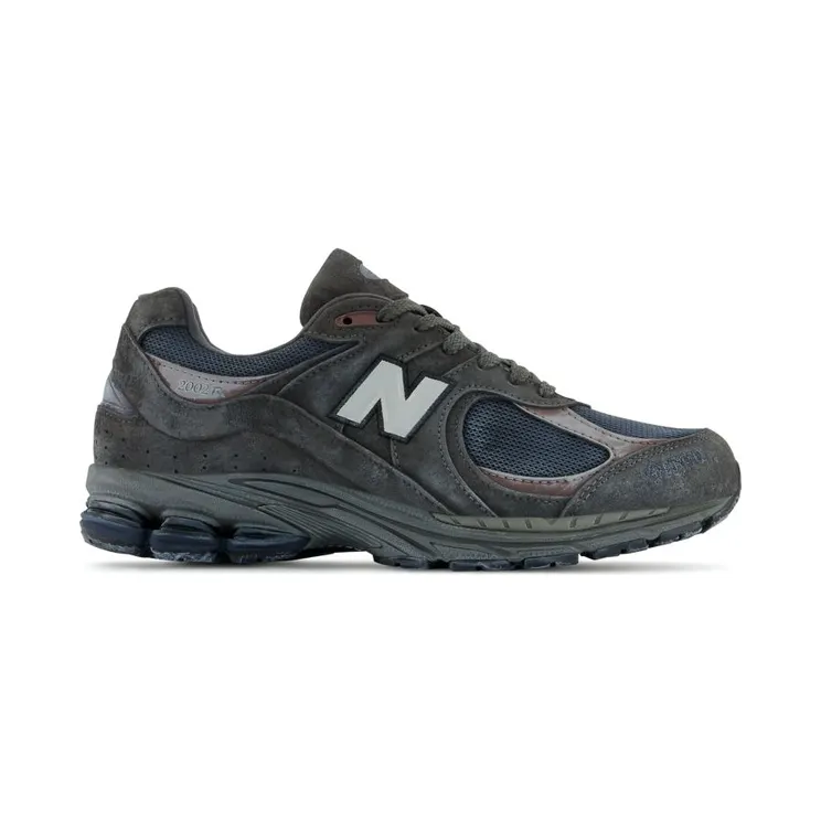 New Balance 2002R Gore-Tex Magnet Mood Indigo (M2002RXA)