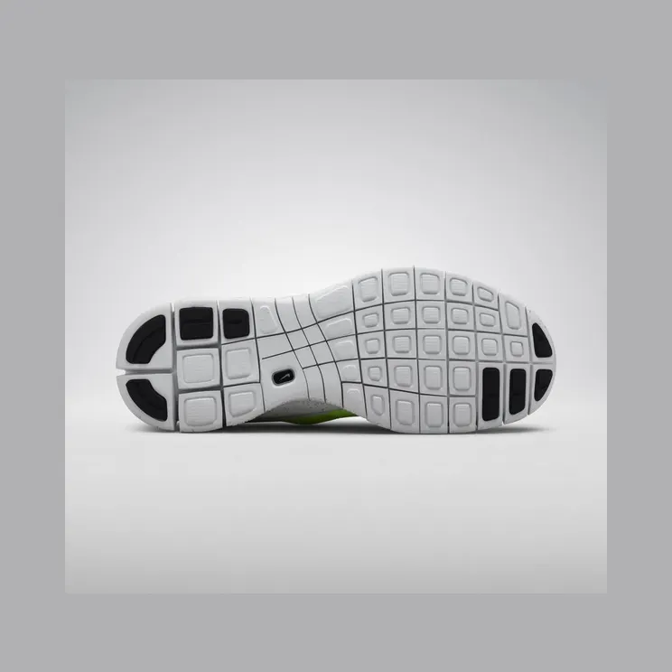 nike-free 689466-711