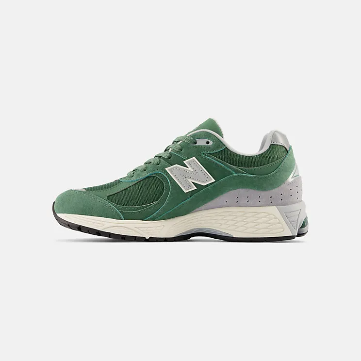 new-balance-2002r M2002RHW