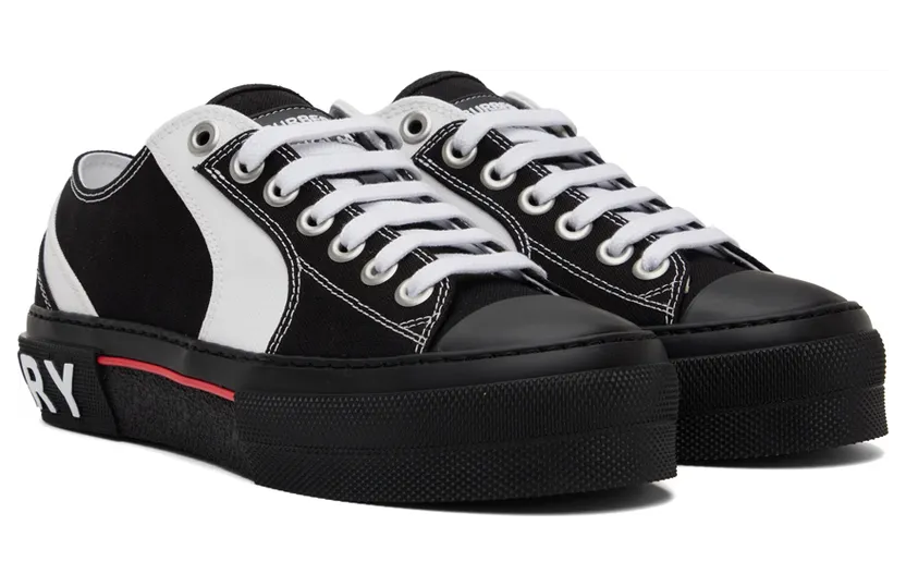 Burberry Black & White Logo Detail Sneakers (8056929) (4)
