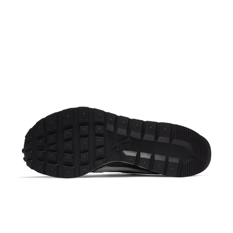 Nike Vaporwaffle sacai Black White Black/Summit White-Pure Platinum (CV1363-001)